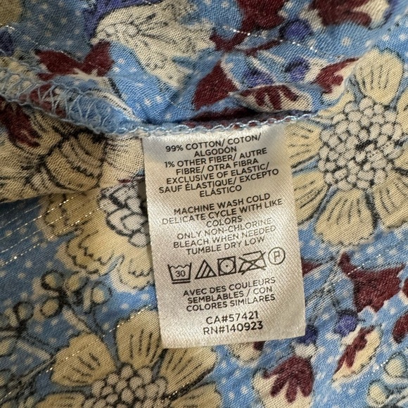 LOFT Shimmer Floral Pintucked Puff Sleeve Top - Size Small - Picture 2 of 7